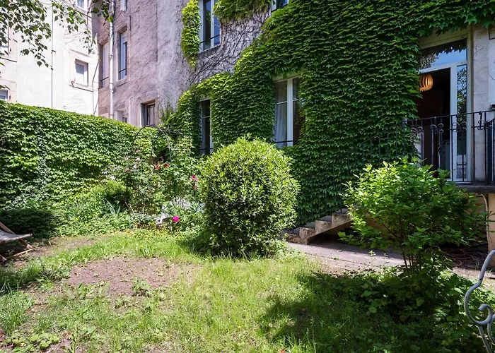 Le Chic De Patton Avec Jardin Privatif !